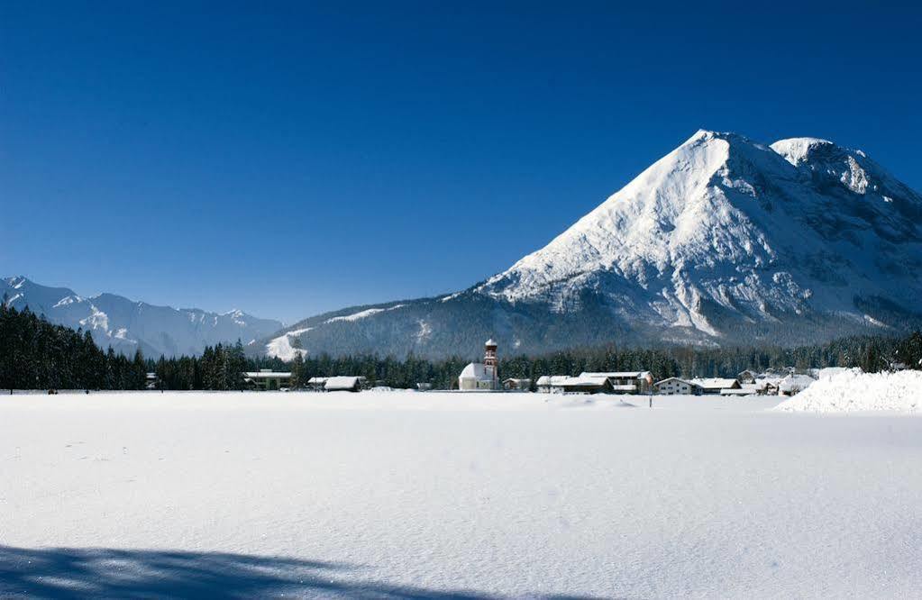 Landhaus Am Golfplatz Seefeld in Tirol Kültér fotó